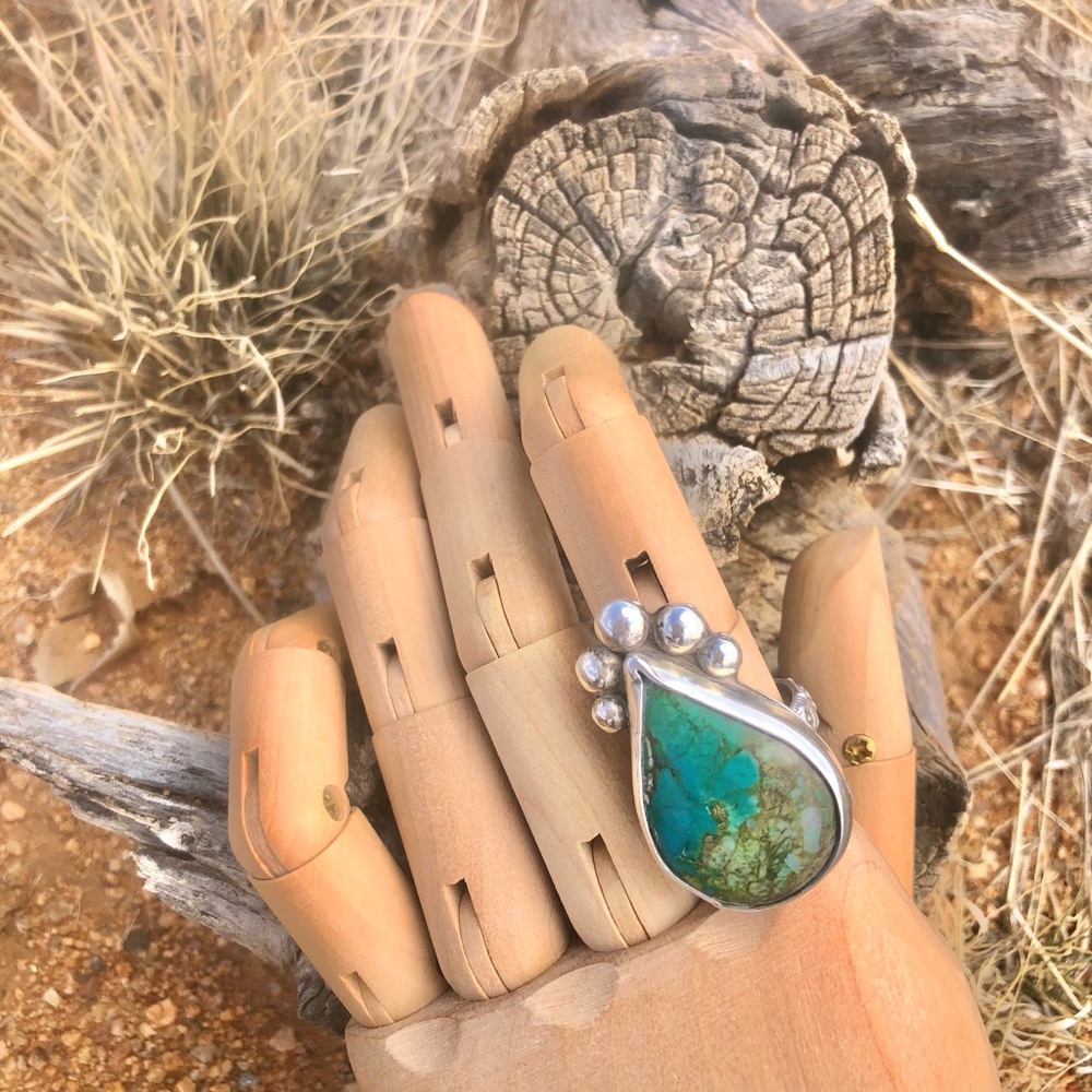 Inlaid Turquoise Handcrafted Southwestern Sterling Silver Ring - Picture 4 of 14